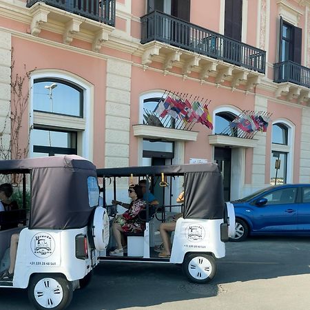 Tursport Aparthotel Taranto Bagian luar foto