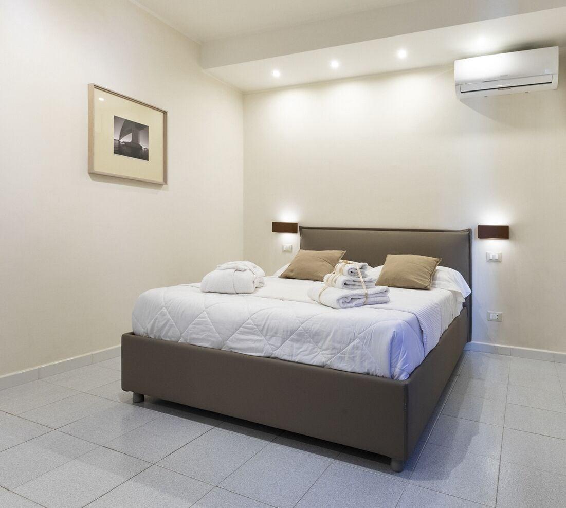Tursport Aparthotel Taranto Bagian luar foto